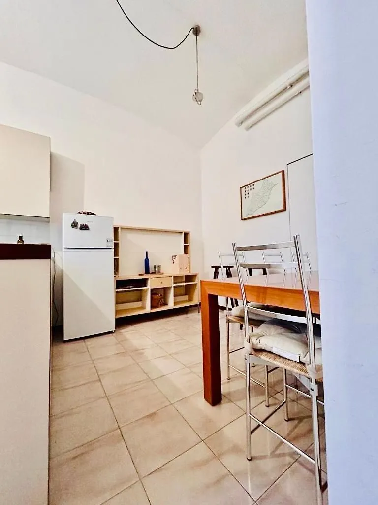 Milano Navigli Superior Flats Apartment 0*, Milan Italy