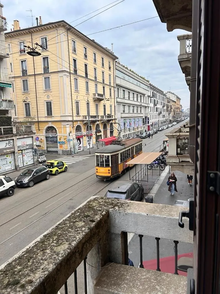 Milano Navigli Superior Flats Apartment Italy