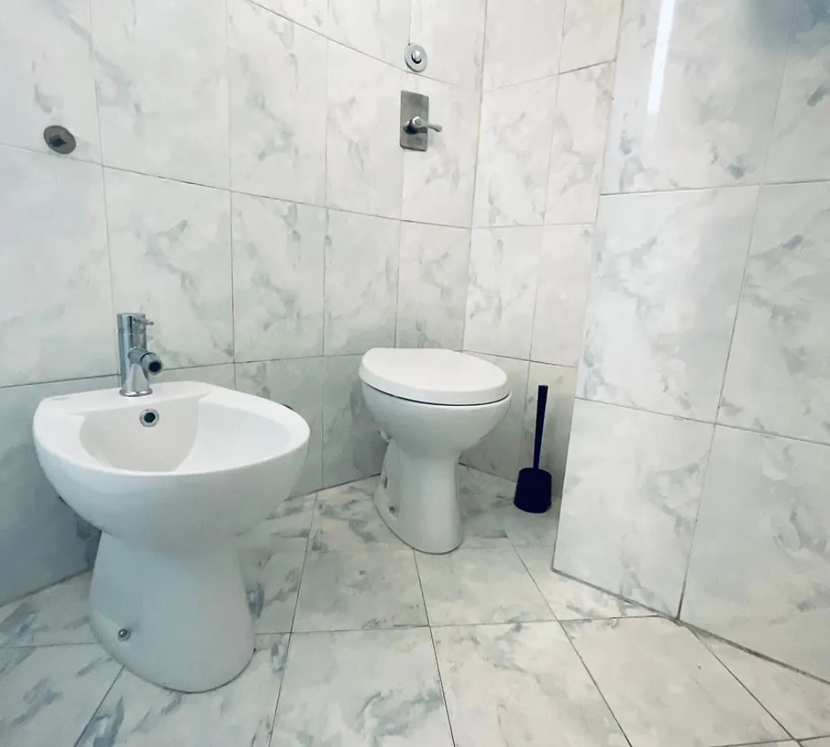 Milano Navigli Superior Flats Apartment 0*, Milan Italy
