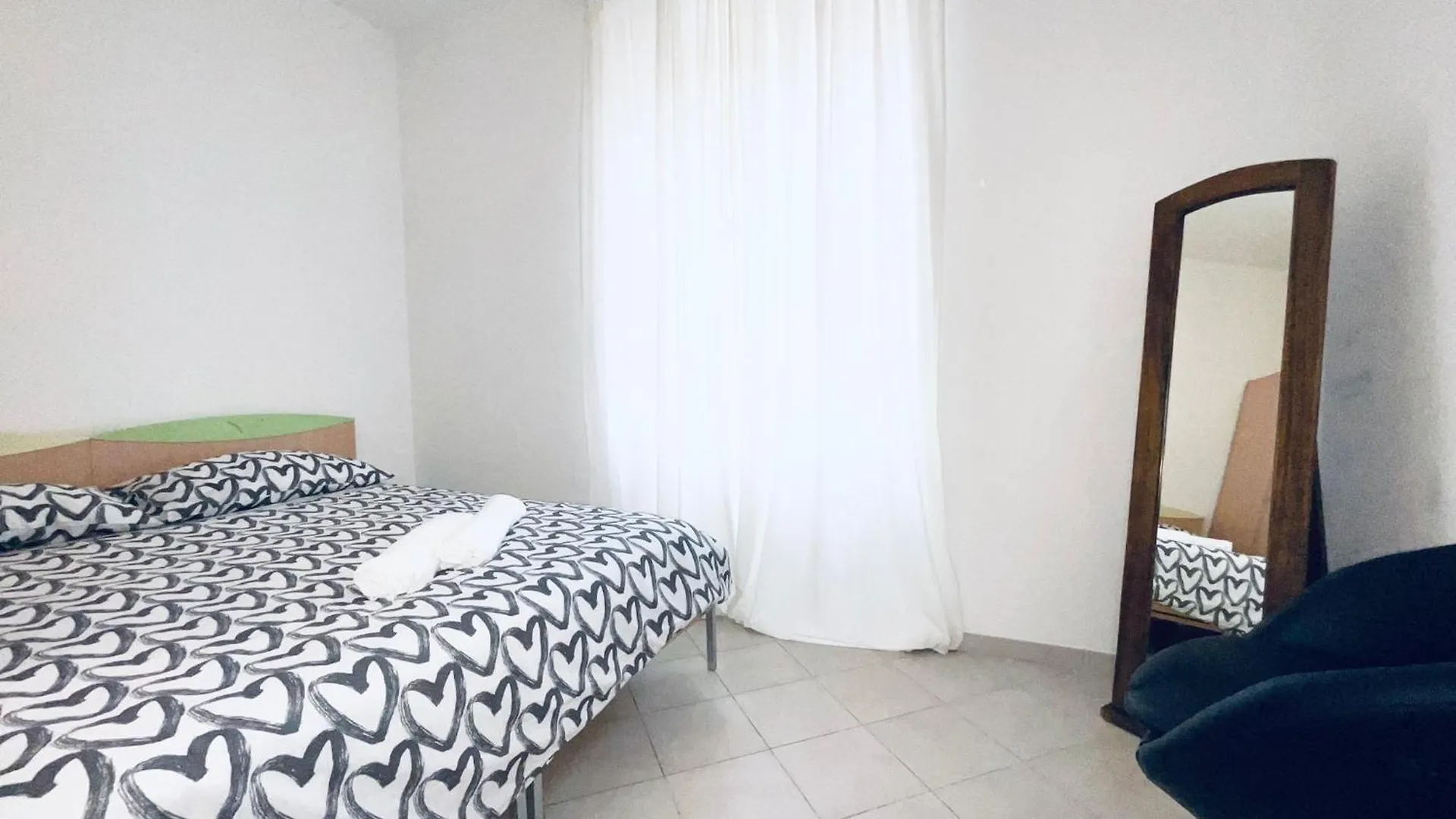 Milano Navigli Superior Flats Apartment 0*, Milan